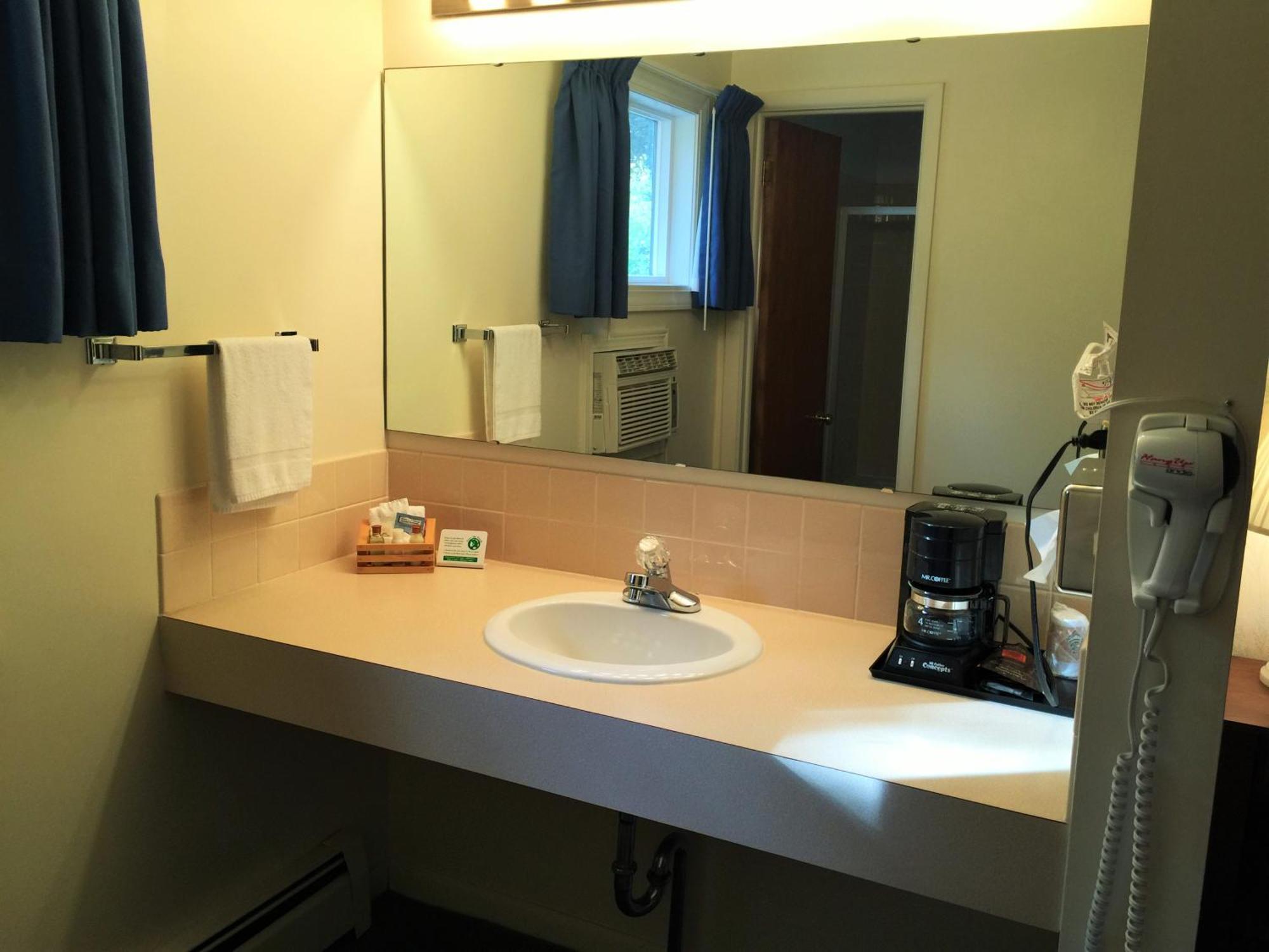 Cedar Motor Inn Marquette Pokój zdjęcie