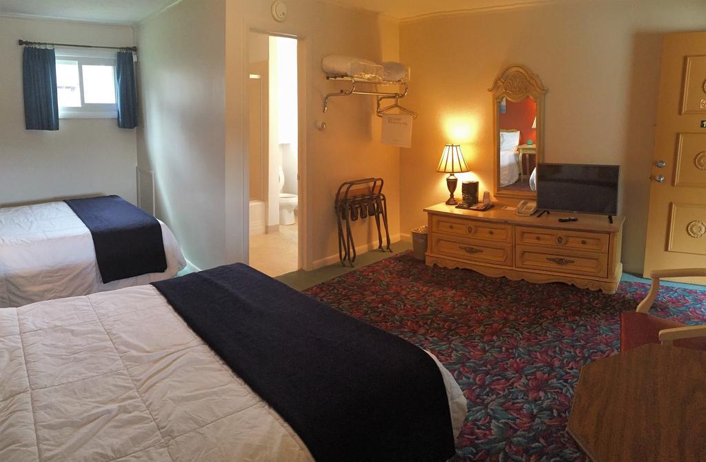 Cedar Motor Inn Marquette Zewnętrze zdjęcie