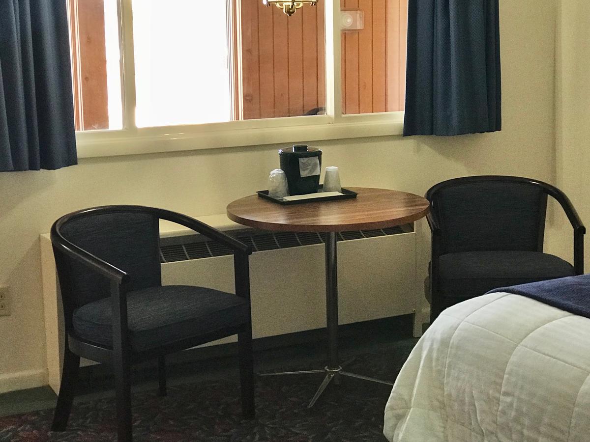 Cedar Motor Inn Marquette Zewnętrze zdjęcie