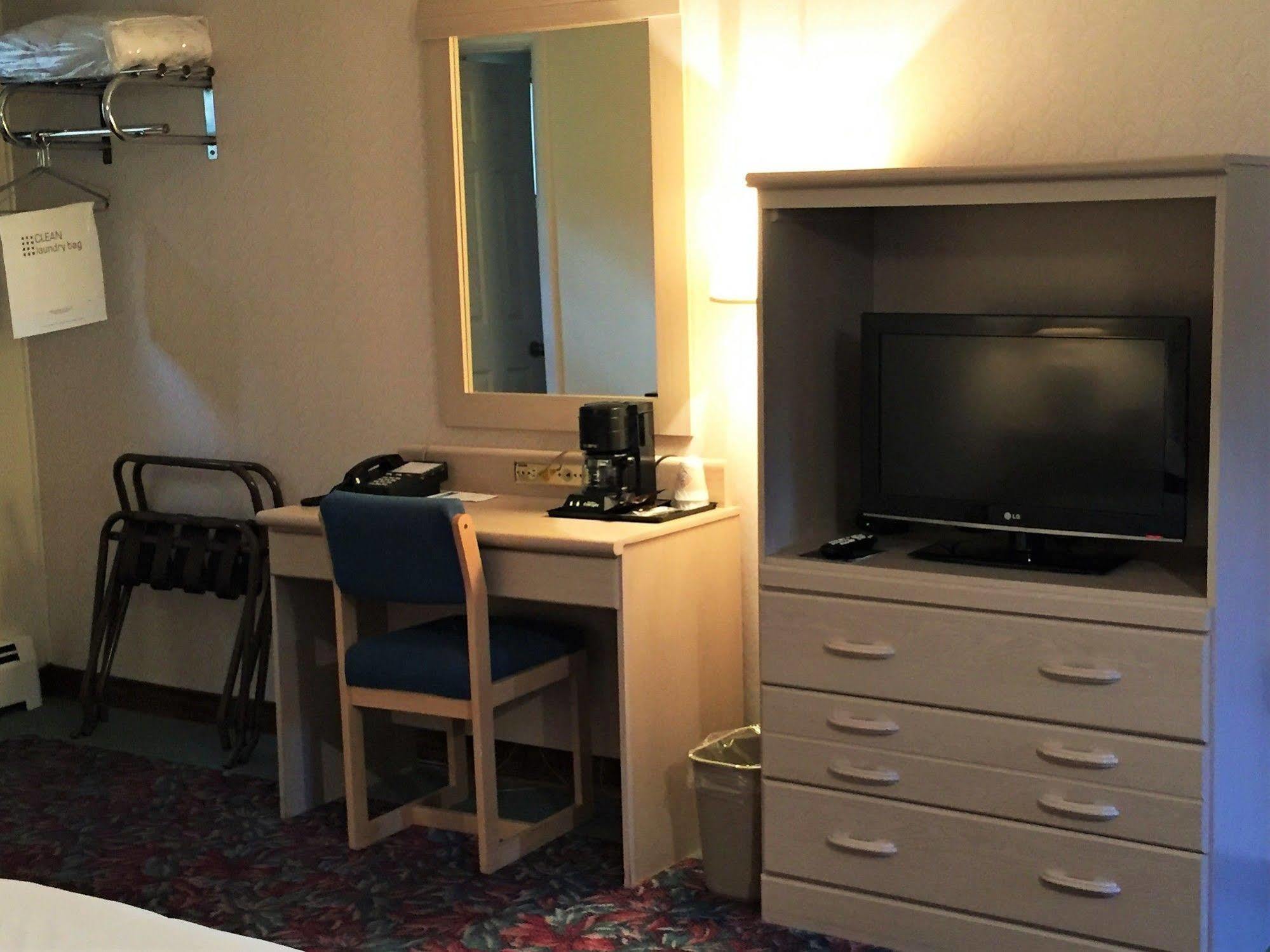 Cedar Motor Inn Marquette Zewnętrze zdjęcie