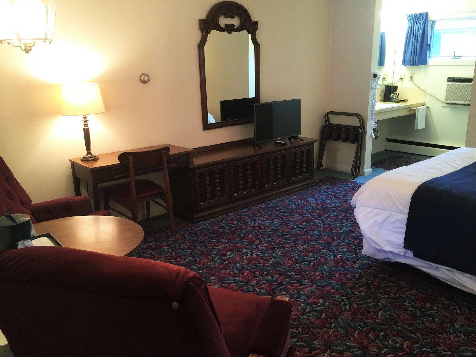 Cedar Motor Inn Marquette Zewnętrze zdjęcie