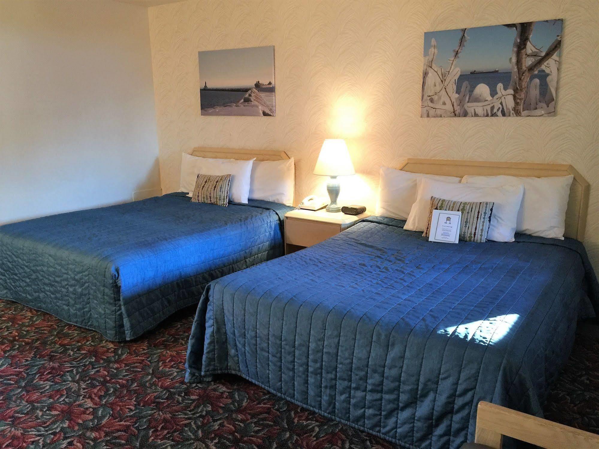 Cedar Motor Inn Marquette Zewnętrze zdjęcie