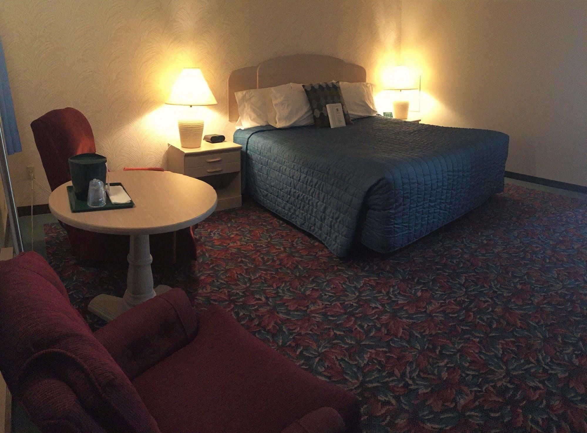 Cedar Motor Inn Marquette Zewnętrze zdjęcie
