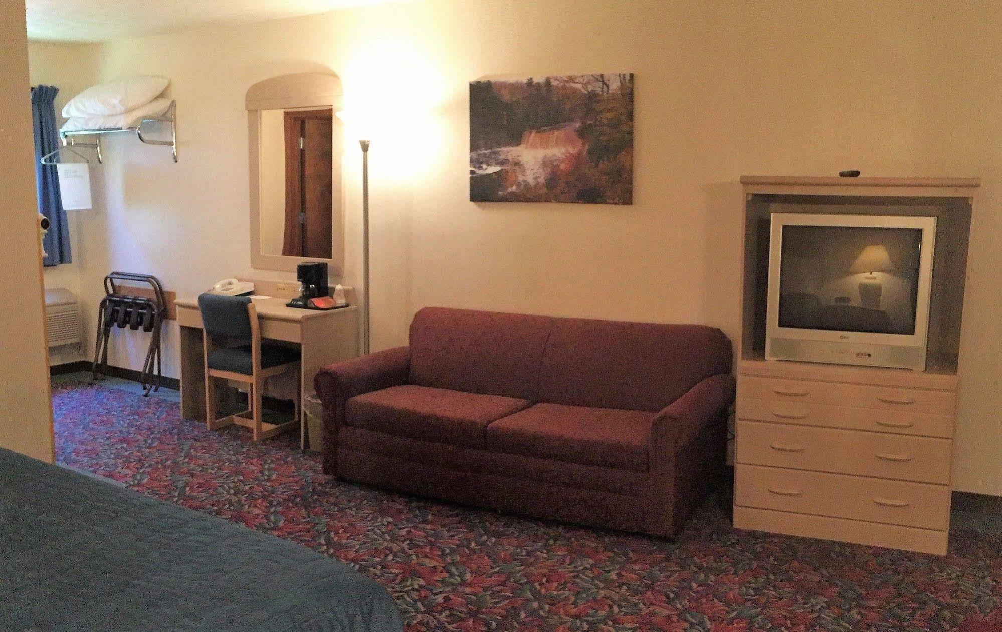 Cedar Motor Inn Marquette Zewnętrze zdjęcie