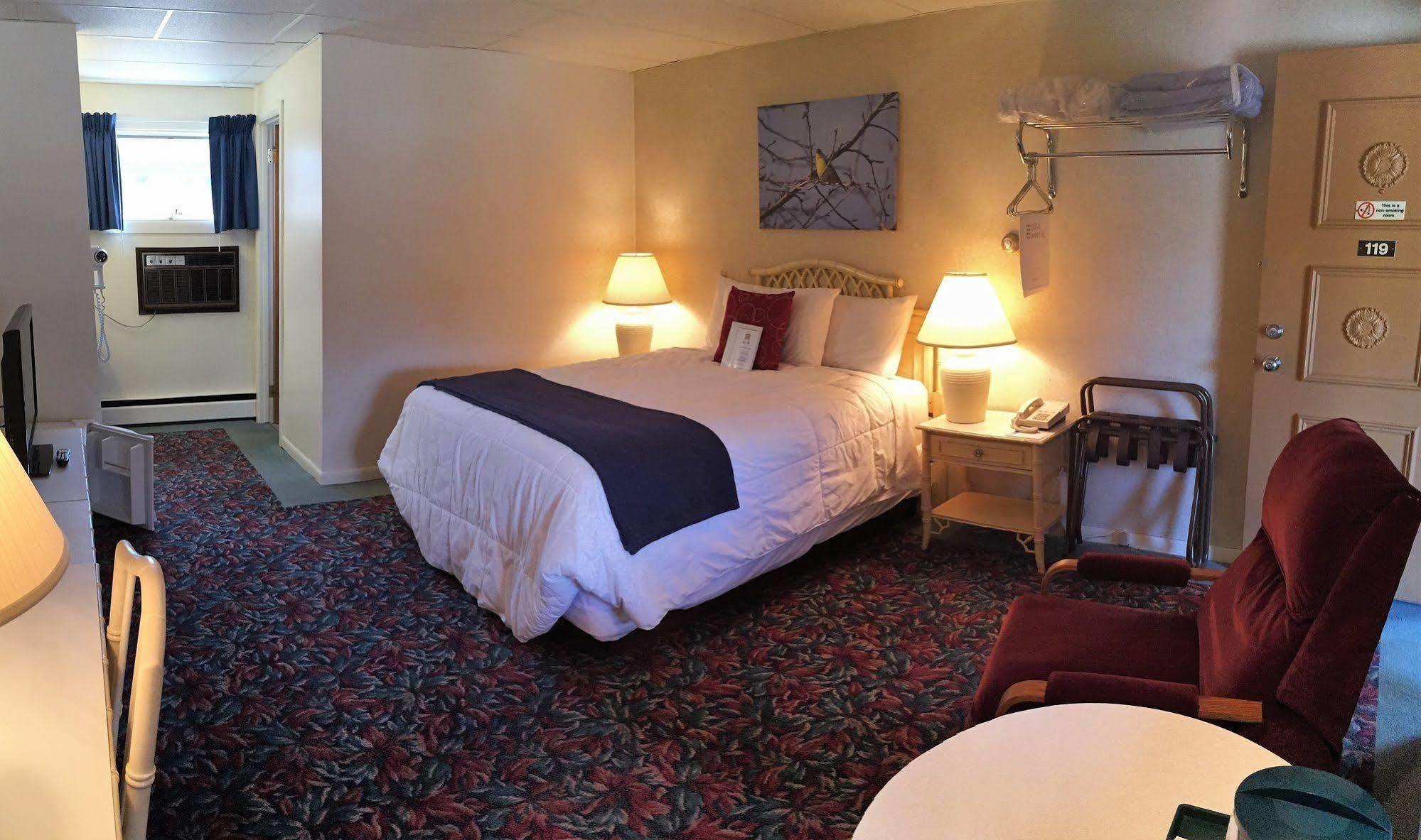 Cedar Motor Inn Marquette Zewnętrze zdjęcie