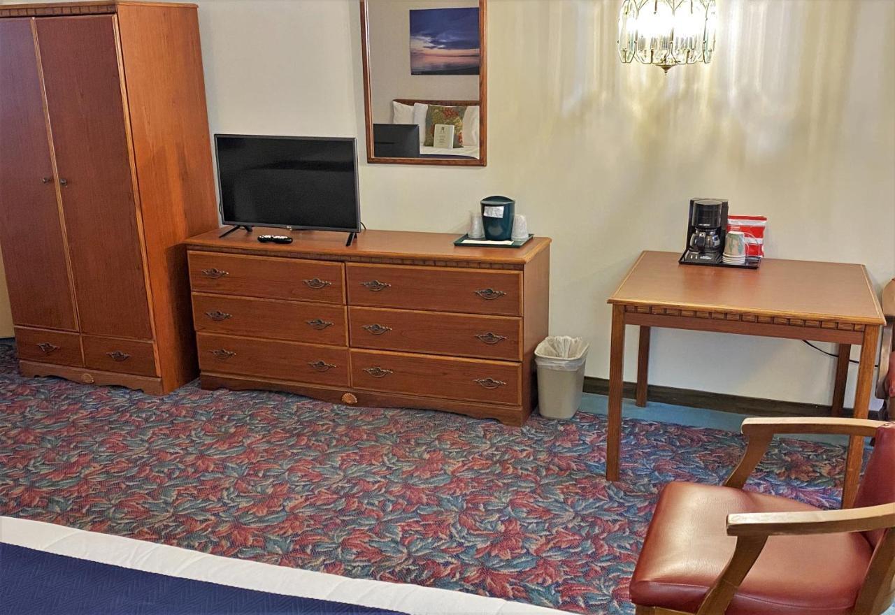 Cedar Motor Inn Marquette Zewnętrze zdjęcie