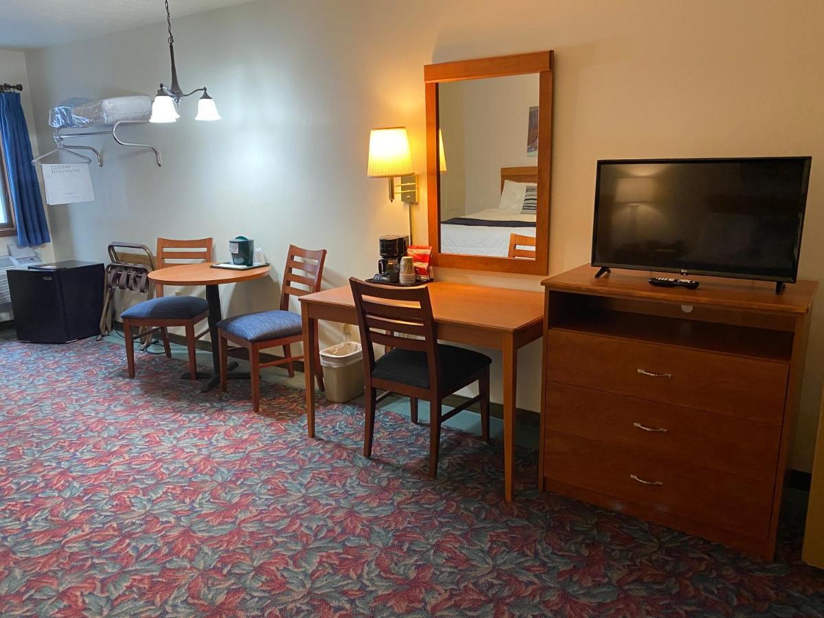 Cedar Motor Inn Marquette Zewnętrze zdjęcie